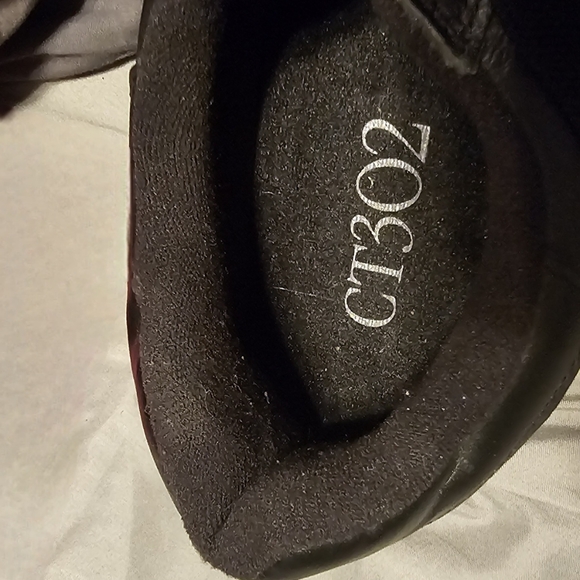 Size 16 Black New Balence CT302 shoes - Picture 4 of 5